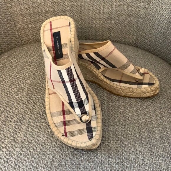 Burberry Wedge Flip-Flop EUC Size 5 - Picture 1 of 7
